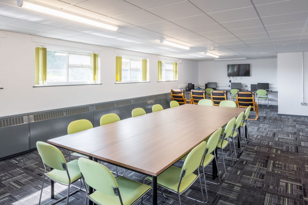 Bransholme-Fire-Station_meeting-room